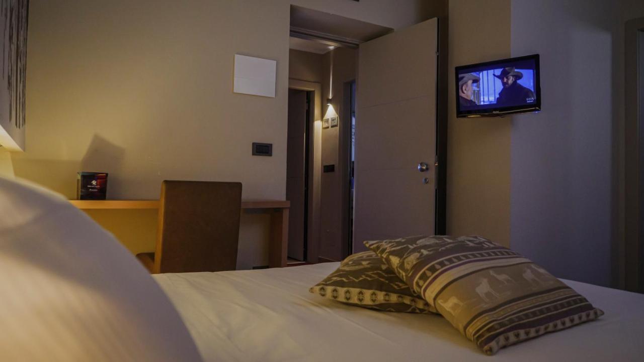 Hotel Nido Dell'Aquila Assergi Dış mekan fotoğraf