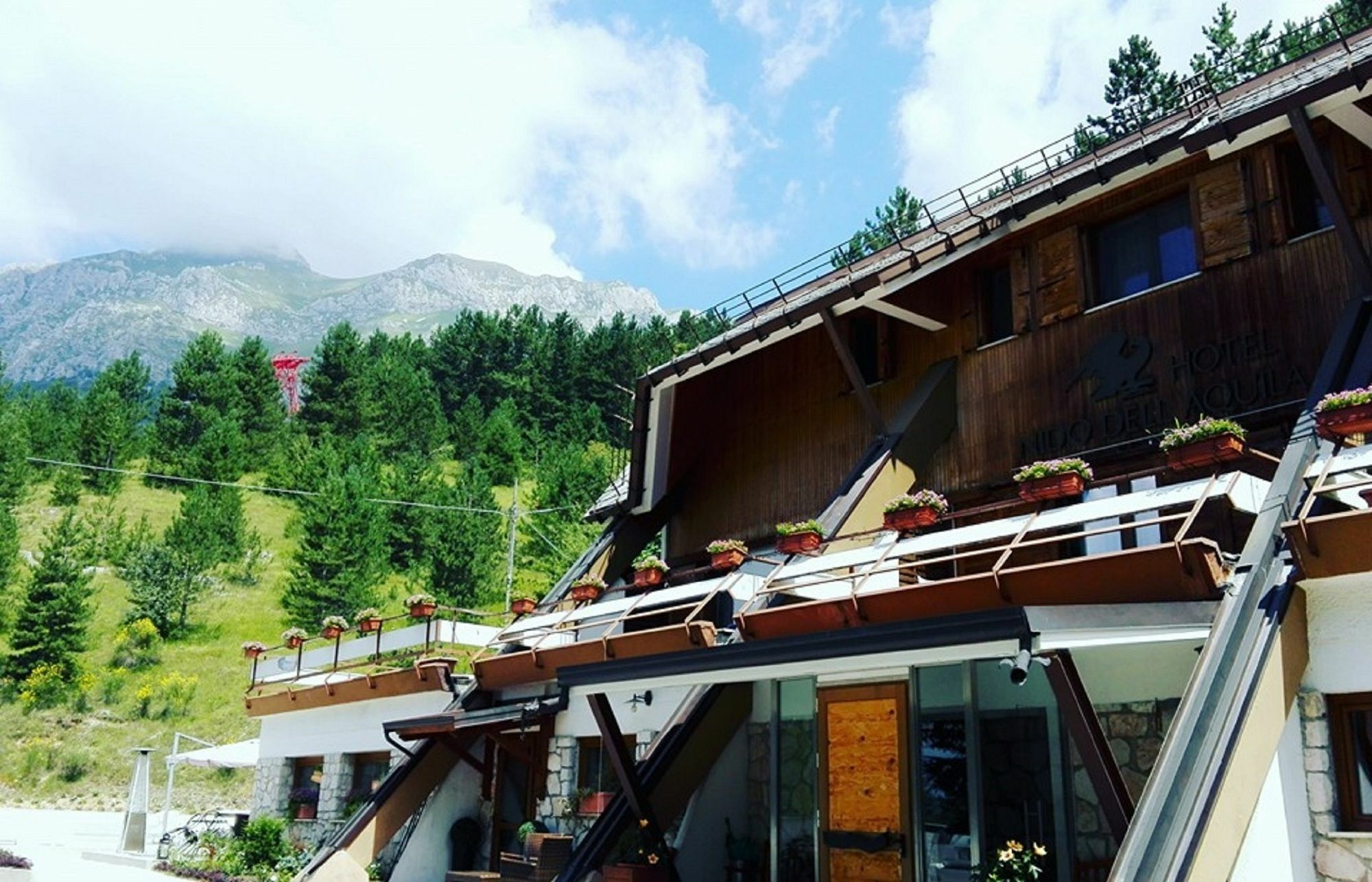 Hotel Nido Dell'Aquila Assergi Dış mekan fotoğraf
